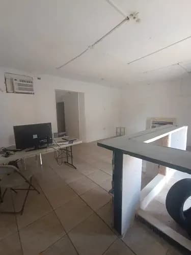Mc Se Vende Terreno Con Dos Locales Naguanagua