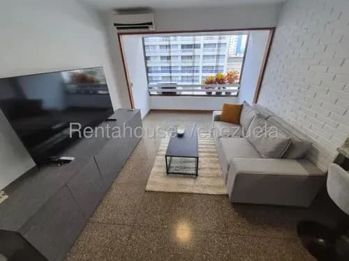 Apartamento En Venta Los Palos Grandes 26-18965