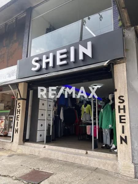 Fondo de comercio en venta centro de valencia rubro (ropa, zapatos., cartera)