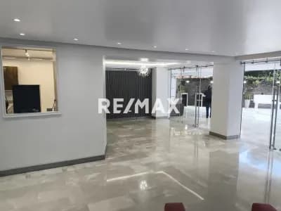 LA BOYERA Vendo Apartamento de Lujo recién remodelado