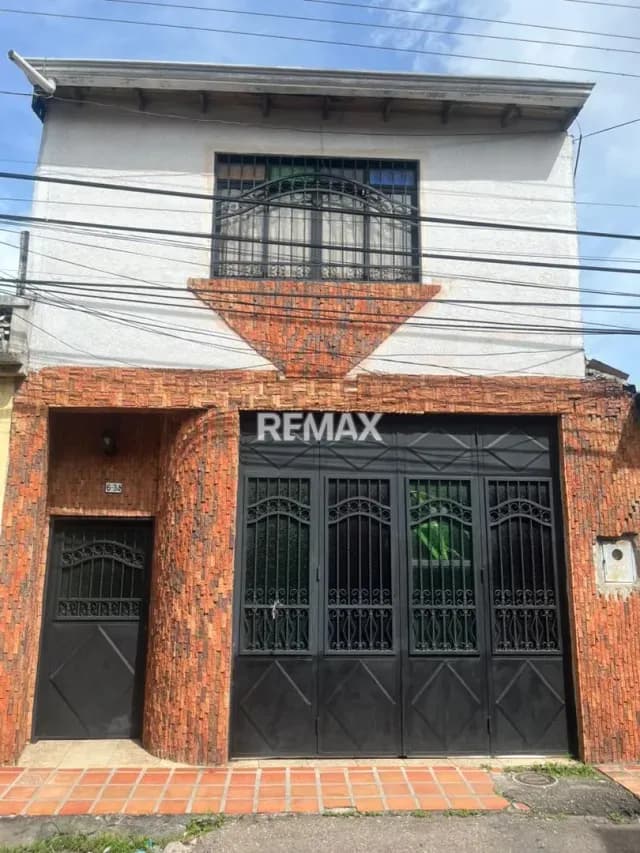 EN VENTA CASA EN TARIBA