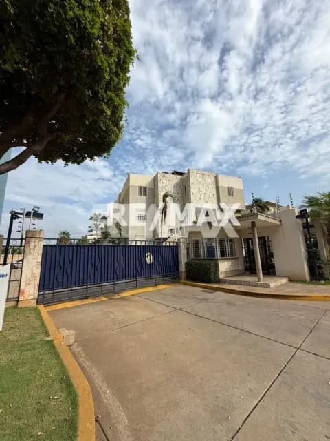 TownHouse en Las Olas
