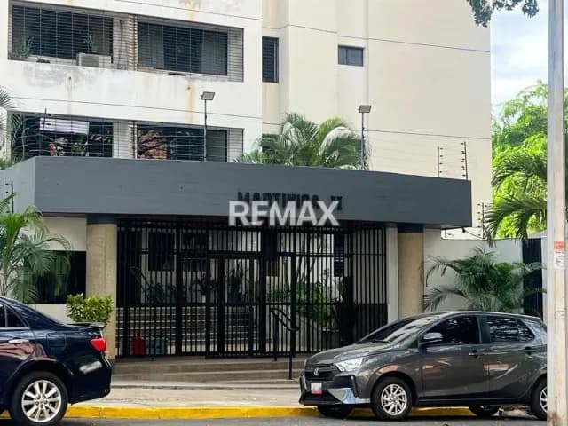Venta Impecable Apartamento Res Martinica urb Valle de Camoruco