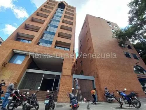 Oficina En Venta | Vista Al Ávila | Sabana Grande | Baja Densidad | At 25-23115
