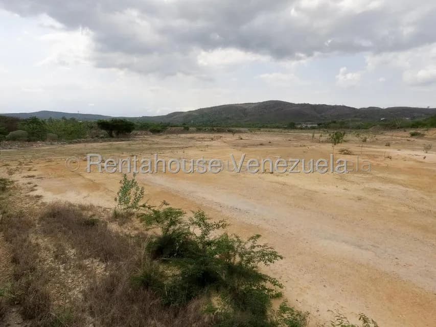 Terreno (Industrial) en Venta en Municipio Peña, Yaracuy