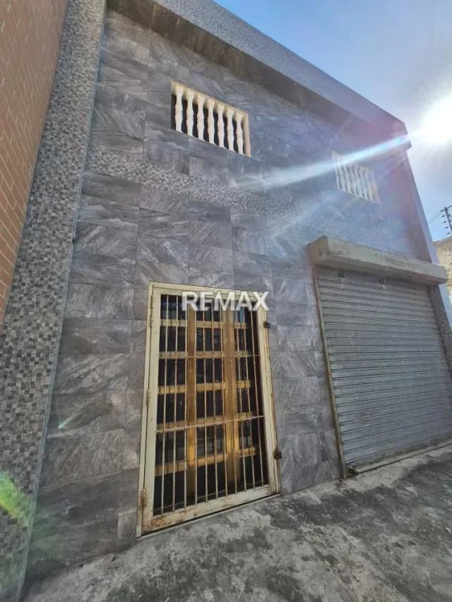 Amplio local Comercial a pie de calle, Porlamar Isla de Margarita