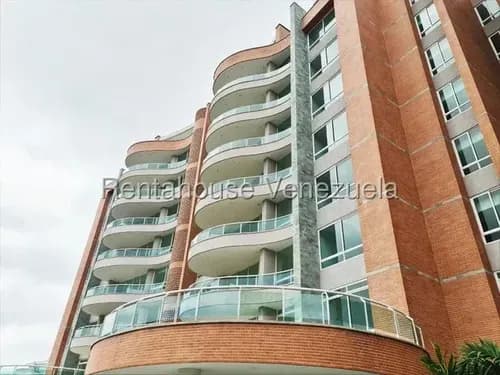 Apartamento En Venta En Colinas De Valle Arriba, Listo Para Ser Habitado Mls #26-20779 Bm
