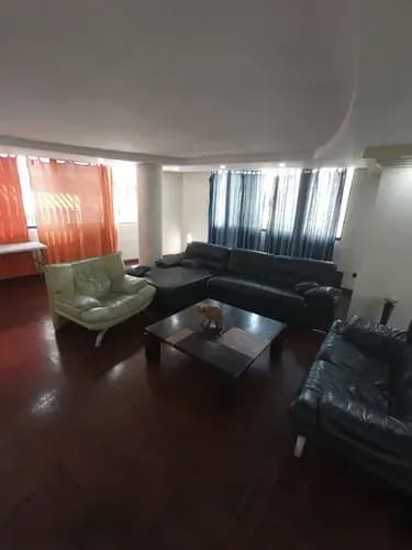 En Venta Apto San Isidro. Maracay