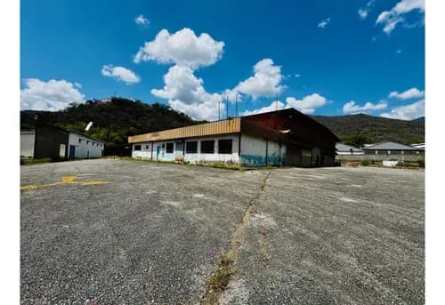 Guarenas/galpon 2000m2/terreno 4000m2/en Venta