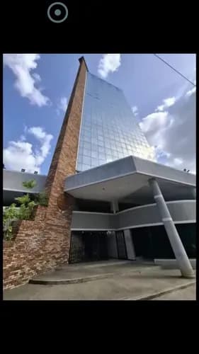Michelle Alquila Oficina Urb Las Acacias Av Bolívar Torre Da Vinci Ll-a /426