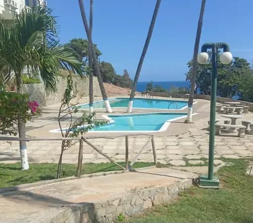 Apartamento En Alquiler Playa Grande 70m Equipado Tanque Interno