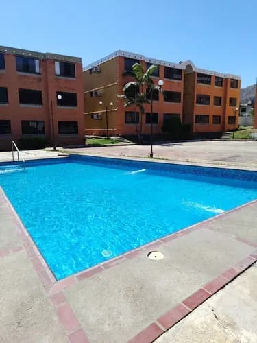 Apartamento En Colinas De San Diego Pl
