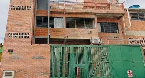 Local En Venta - Los Rosales