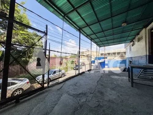 Galpón Industrial + 2 Apartamentos - Venta - 1.000m2 - Gd