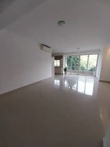 Alquiler De Amplio Apartamento En Terrazas Del Country