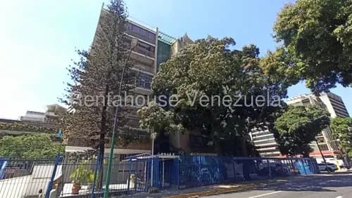 Apartamento Remodelado En Venta Los Palos Grandes 26-20050 Mr.