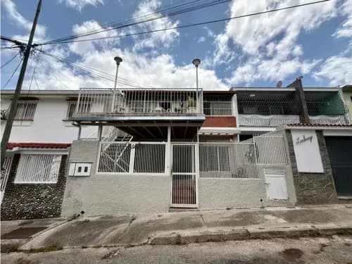 Casa En Alquiler Planta Baja El Marques 4h/4b/3pe Svdb