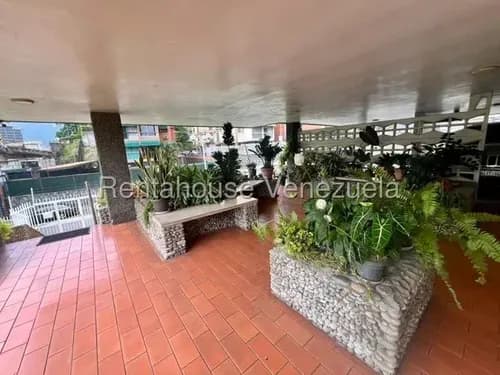 Apartamento En Venta,las Mercedes Mls #26-21475