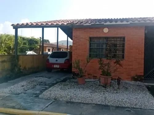 Global Vende Casa En San Diego, Conjunto Res. Las Trianas, Sector Sabana Del Medio