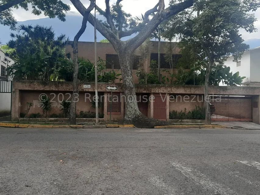 Casa (Duplex) en Venta en La Floresta, Distrito Metropolitano