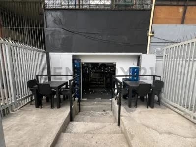 Venta Fondo de Comercio Bodegón / Licorería 100% Operativo – Caracas Centro