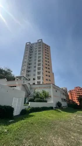 Apartamento En Venta En Valencia. Urb. Trigaleña Alta, Res Buena Vista Suite . Listo Para Diseñar A Su Gusto. Vigilancia, Planta Eléctrica, Pozo Propio (mer)