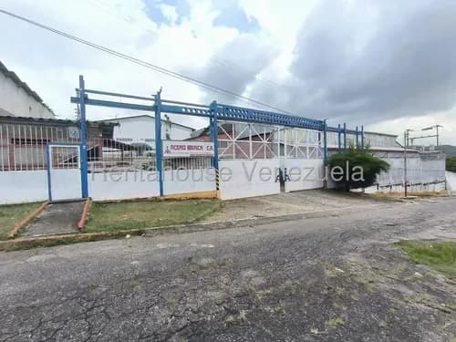 Galpón En Venta En La Zona Industrial Soco En La Victoria Aragua 26-11627 Irrr