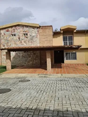 Town House En Hoyo 5, Villas De San Diego Country Club, La Cumaca. Etth-033