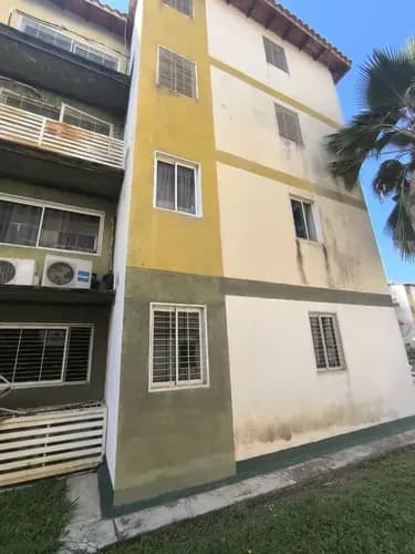 Apartamento En Venta (sandra Nino) San Diego, Agua De Pozo, Mayo