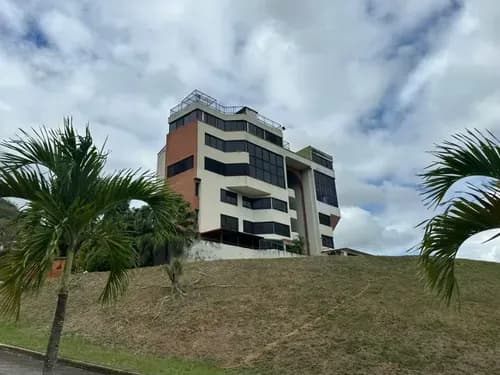 Bello Apartamento En Mampote Cerca De La Naturaleza, Cerca De Caracas Código 26-12470 Rp