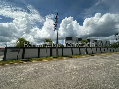 Tonwhouse En Venta - Mls #26-7526