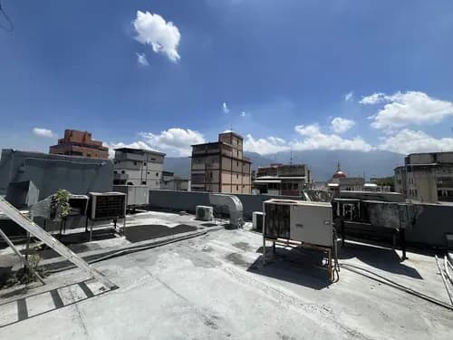 Venta De Alta Escala Edificio Clinica Valle Abajo
