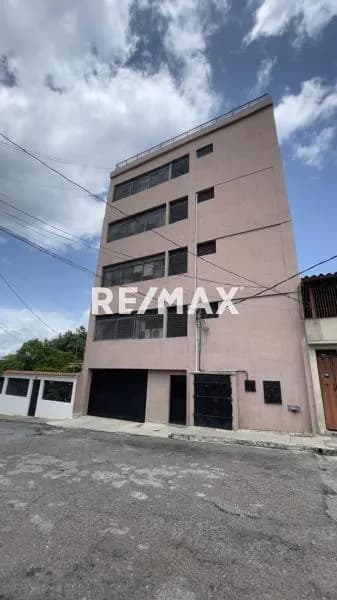 En Venta Excelente Edificio en el Centro este de Barquisimeto.
