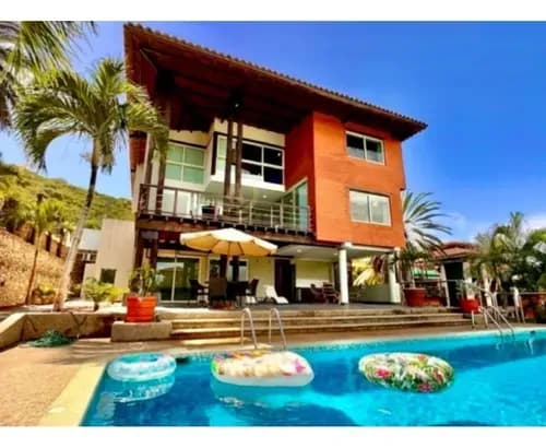 Se Vende Casa 1475m² 3h+s/4b+s/4p Agua De Vaca, Nueva Esparta