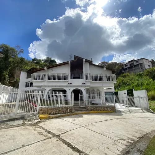 Urb. Privada, El Cuji, San Antonio De Los Altos