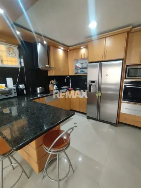 En venta cómodo apartamento en Conjunto Residencial Parque Neveri