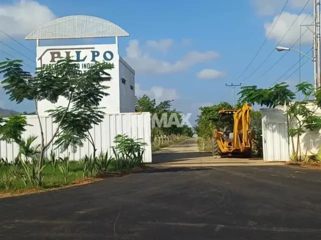Se alquila parcela de 2500 mt2 dentro del parcelamiento industrial los Potocos, via Criogenico de Jose