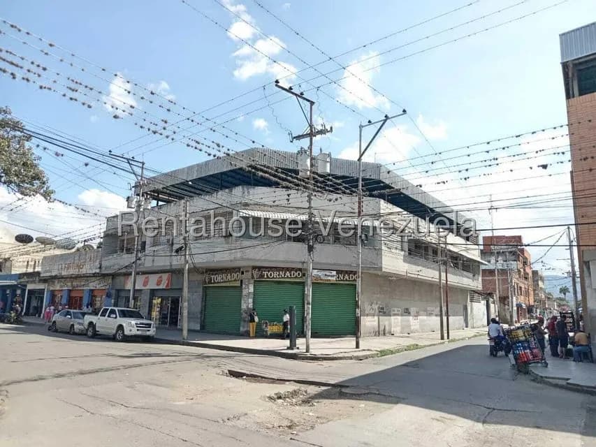 Apartamento (Multiples Niveles) en Venta en Guigue, Carabobo