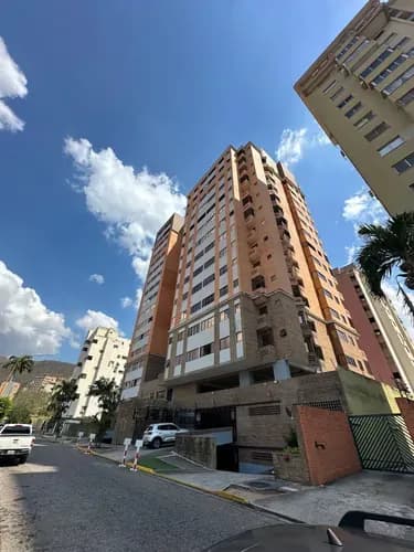 Ad. En Alquiler Apartamento En La Trigaleña Res Vesubio Palace