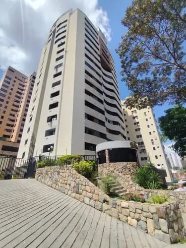 Se Vende Comodo Pent House Con Excelente Ubicacion El Parral