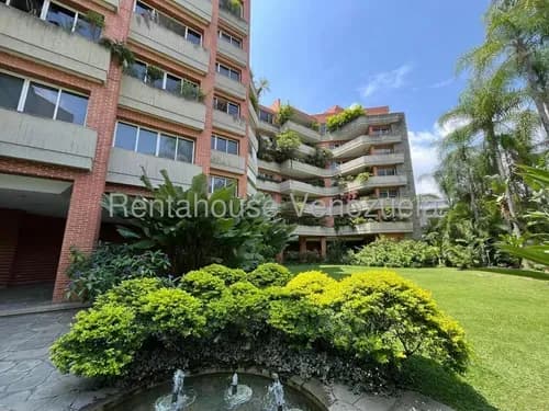 Apartamento En Venta Tipo Penthouse Con Terraza Y Vista Al Campo De Golf En Campo Alegre #26-20539