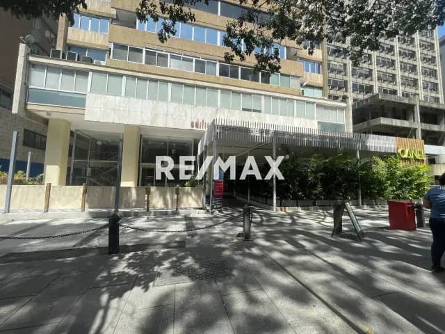 Grandioso Local Comercial en Alquiler Listo Para Ti, Edif. Roraima