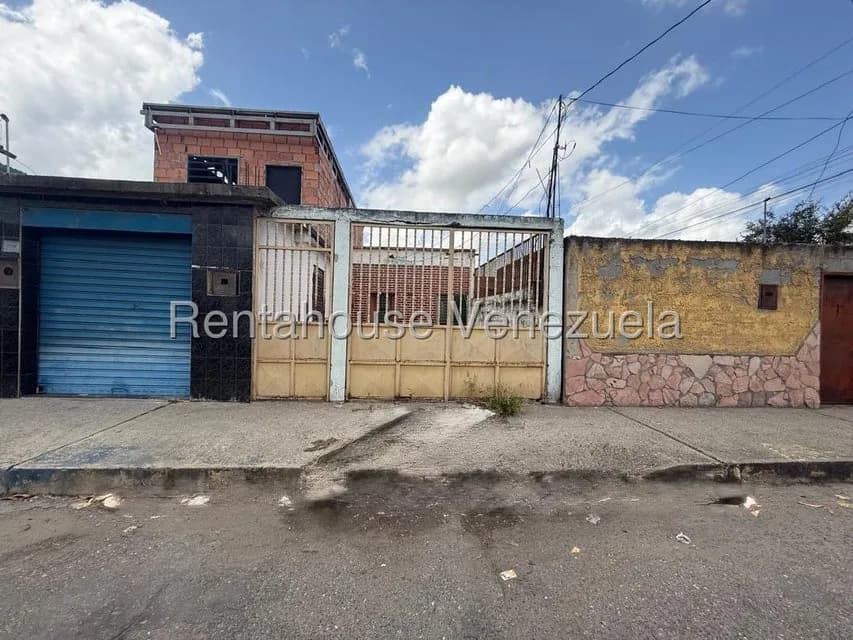 Comercial (Local Comercial) en Alquiler en Parroquia Juan de Villegas, Lara