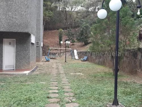 (cliente Directo) Venta 26-13567 Apartamento, Amplio, Fresco, Iluminado, Con Excelente Vista Al Avila