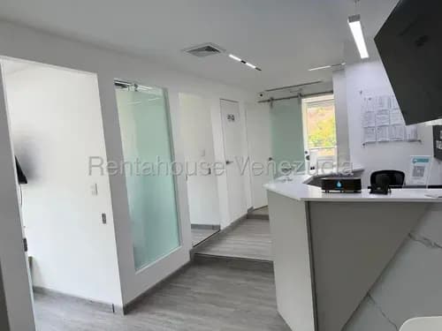 Local Comercial En Venta En El Centro Comercial Santa Sofía 26-17274 Df