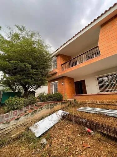 Np En Venta Casa A Remodelar En Urb. La Viña Calle Páez, Código 323559
