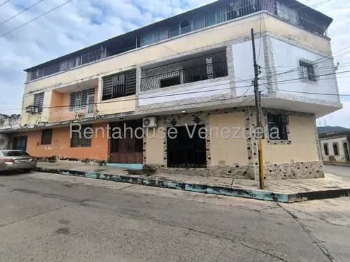 Se Vende Bello Apartamento Moderno Ubicado En La Zona De San Blas - Valencia (inm 26-16455) Listo Para Habitar Y Disfrutar Por Toda La Familia. (solo Clientes)