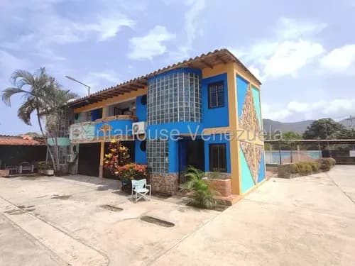 Apartamento En Venta En El Playón En Ocumare Aragua 26-14911 Irrr