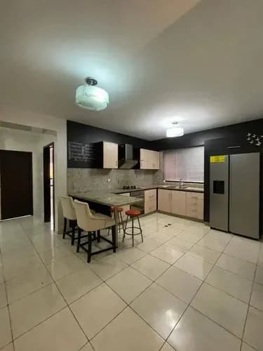 Yasmin Roa Alquila Apartamento Resd. Vesubio Suites, La Trigaleña Cod 314626