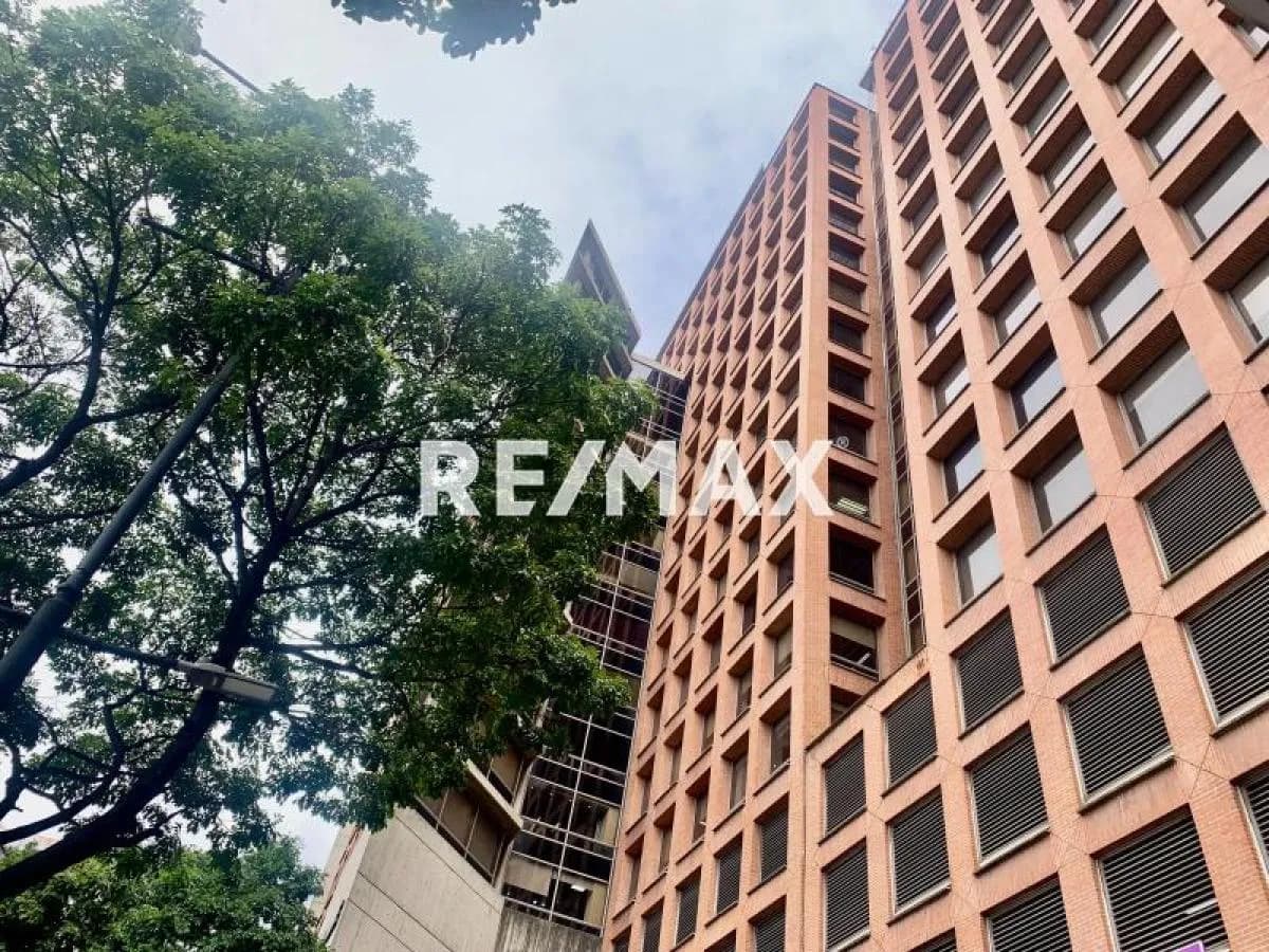 En Venta Local Comercial en Chacao, Torre Provincial, Av Fco Miranda